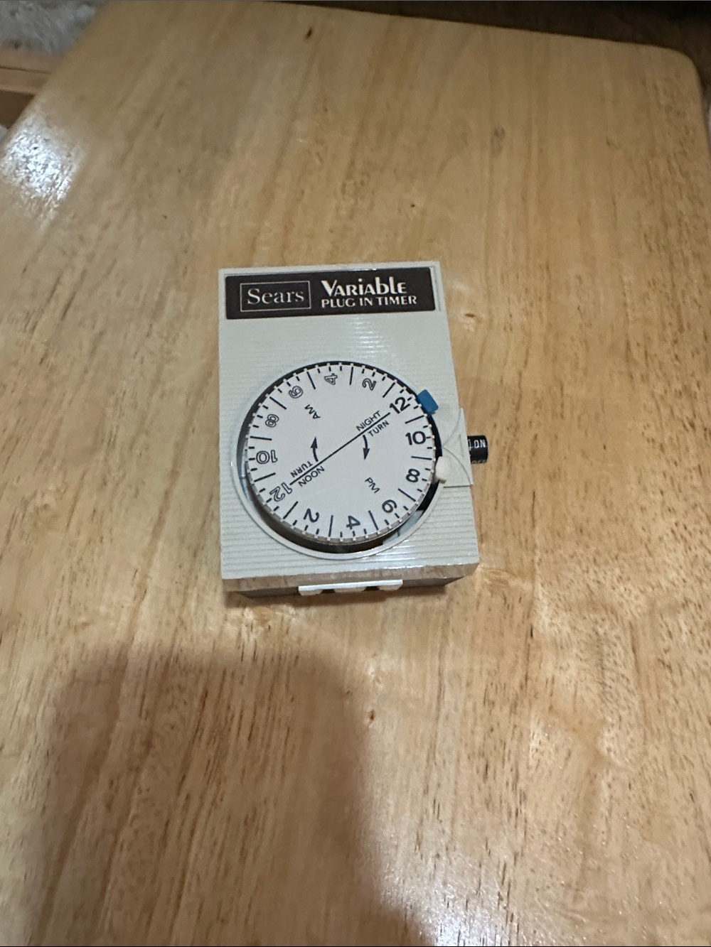 Sears White and Blue Variable Plug-In Timer
